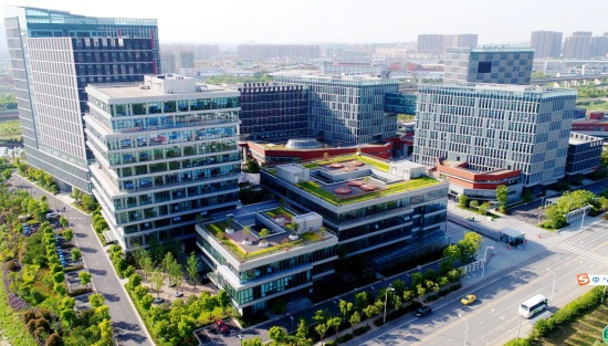 麒麟高新區駛入發展快行道